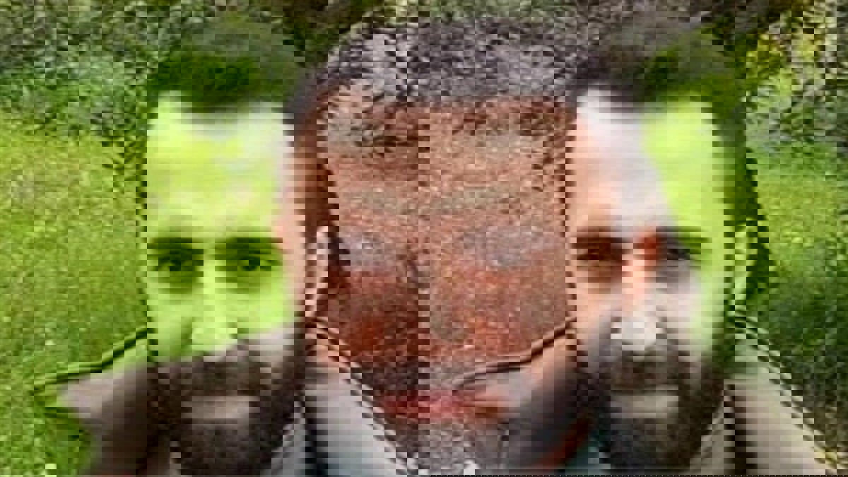 ما علاقة حزب الله و"فيسبوك" بقضية المتهم بالتجسس على سليماني؟