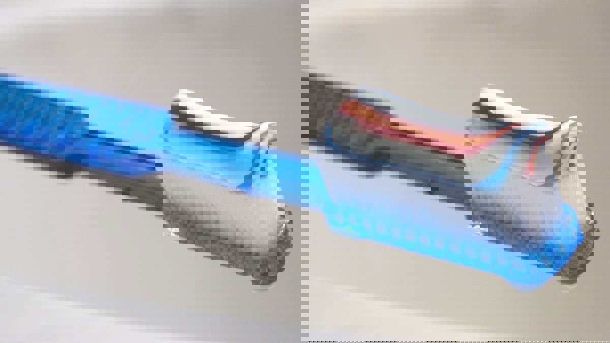 الأطباء ينصحون بتجنبها.. 5 عادات ضارة للأسنان واللثة