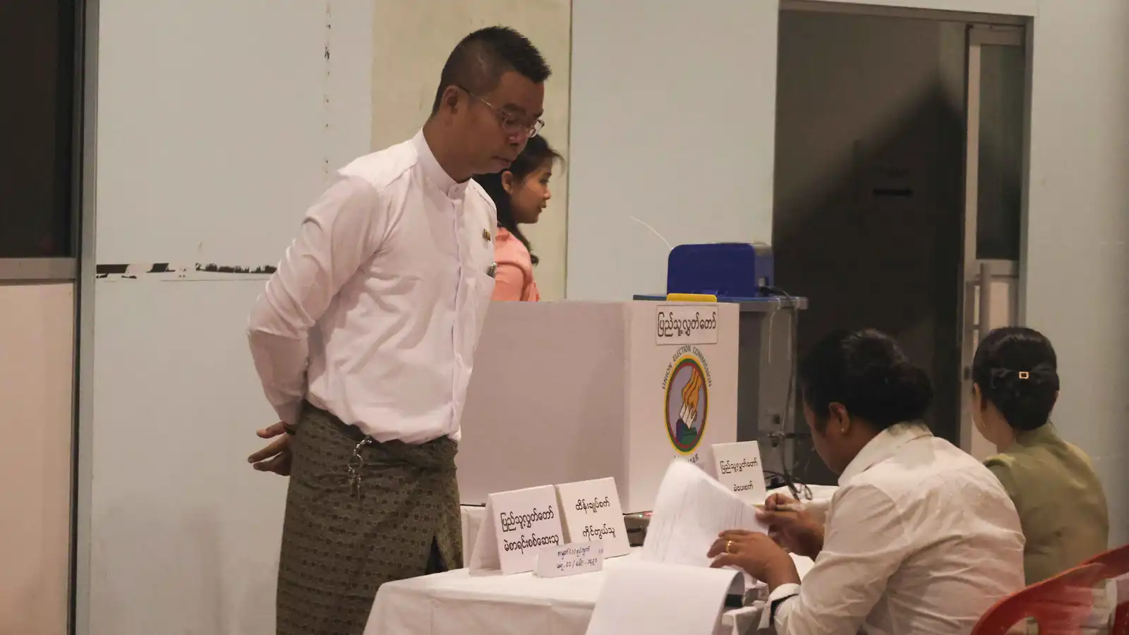 ميانمار تجري أول انتخابات منذ الانقلاب العسكري