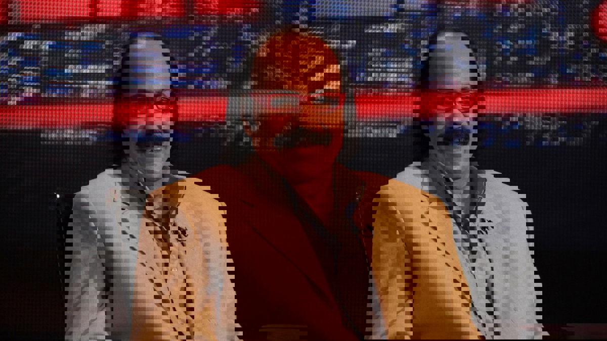 نقل الفنان المصري طلعت زكريا إلى المستشفى