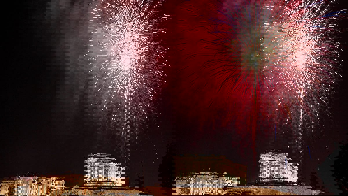 لماذا يبدأ العام الجديد في أول يناير؟