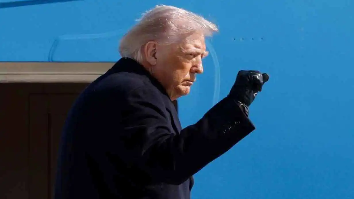 "النصر والفشل" في إيران.. أسبوعان قد يحددان مستقبل ترامب