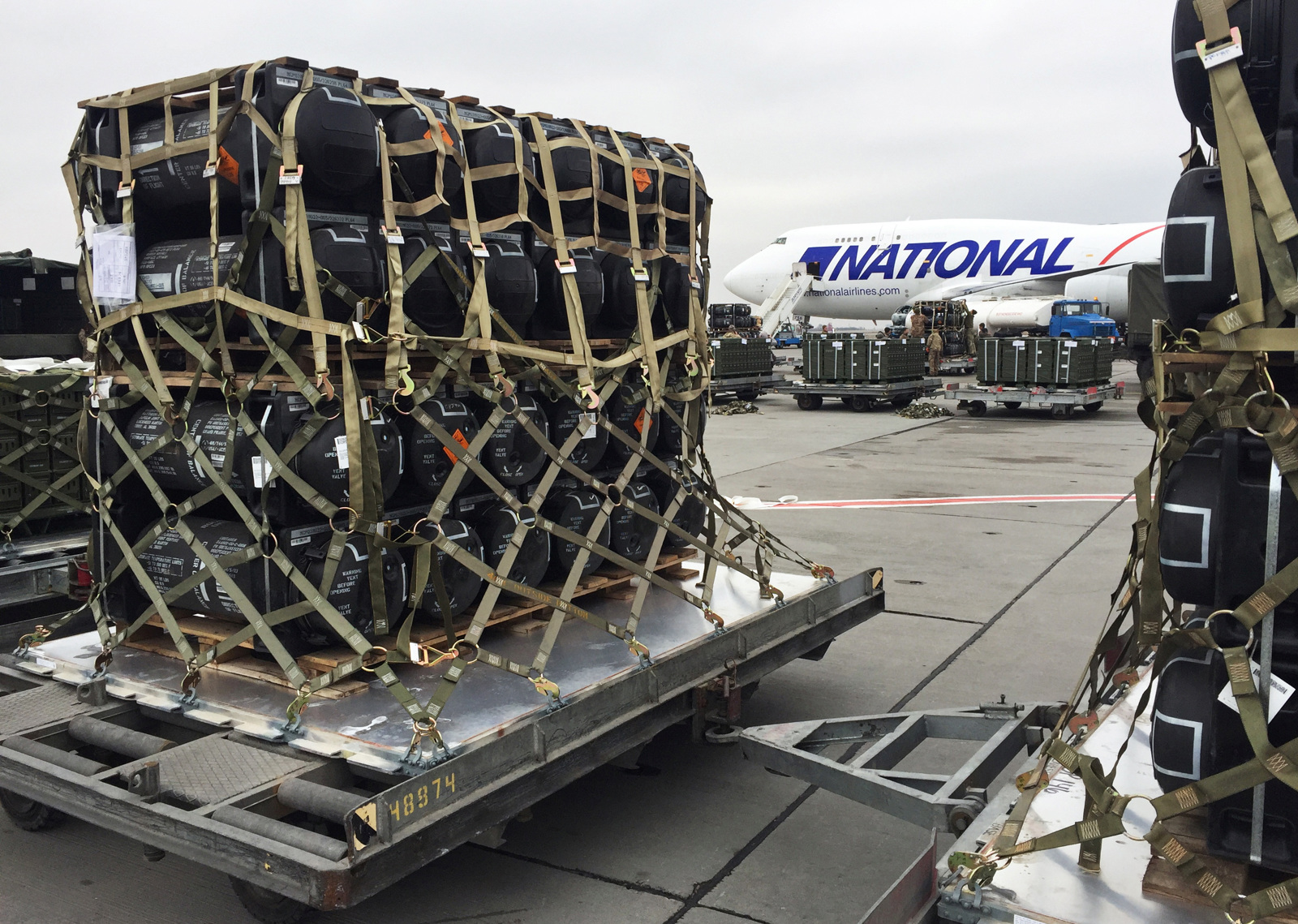 مصادر: ترامب فوجئ بخطوة البنتاغون وقف تسليم أسلحة إلى أوكرانيا