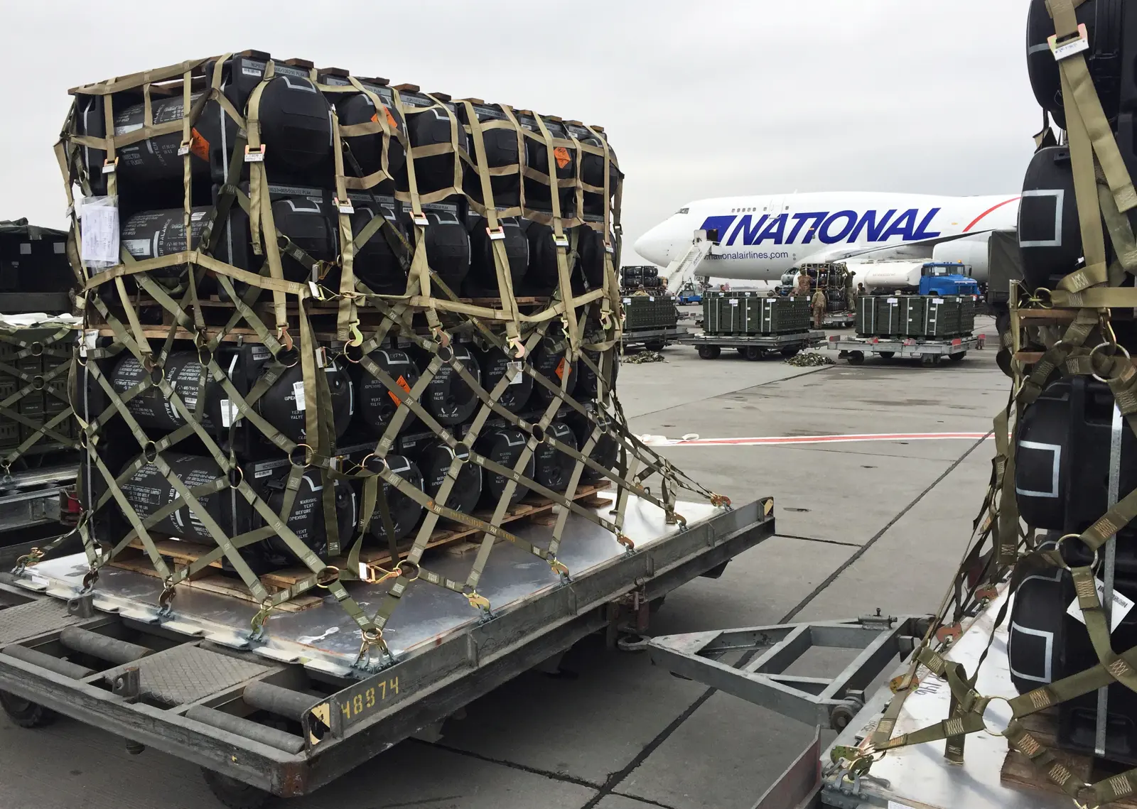 مصادر: ترامب فوجئ بخطوة البنتاغون وقف تسليم أسلحة إلى أوكرانيا