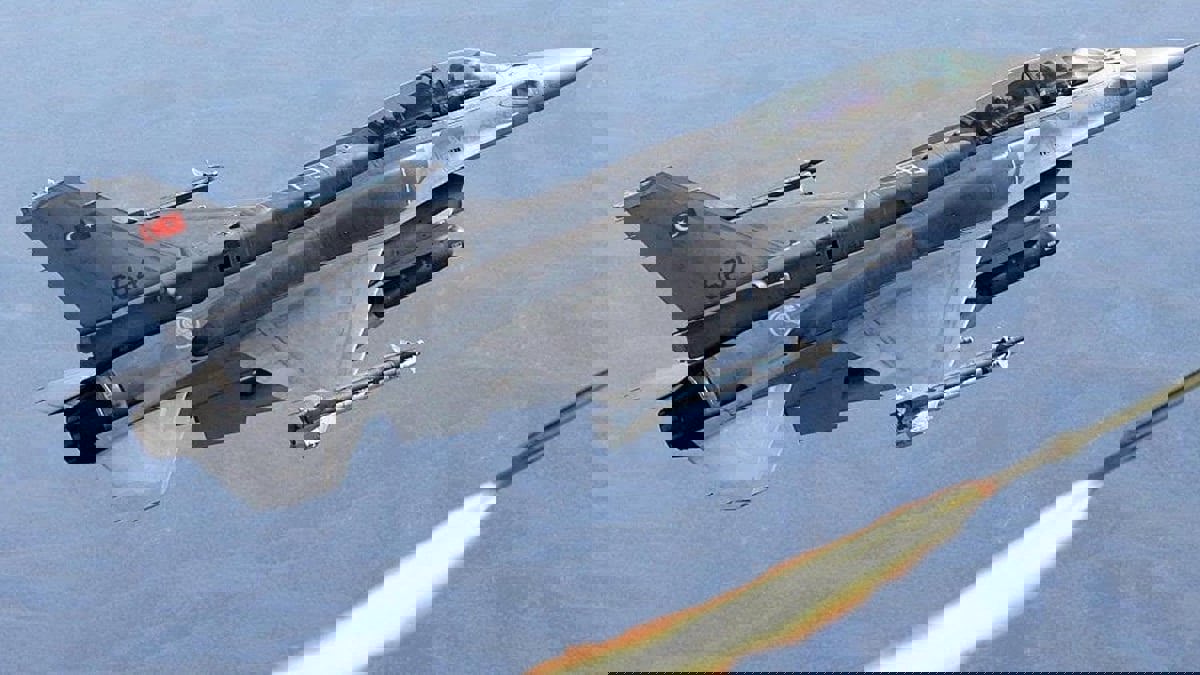 تايمز: تركيا أرسلت مقاتلات "إف-16" إلى الساحل الليبي لدعم ميليشيات حكومة الوفاق