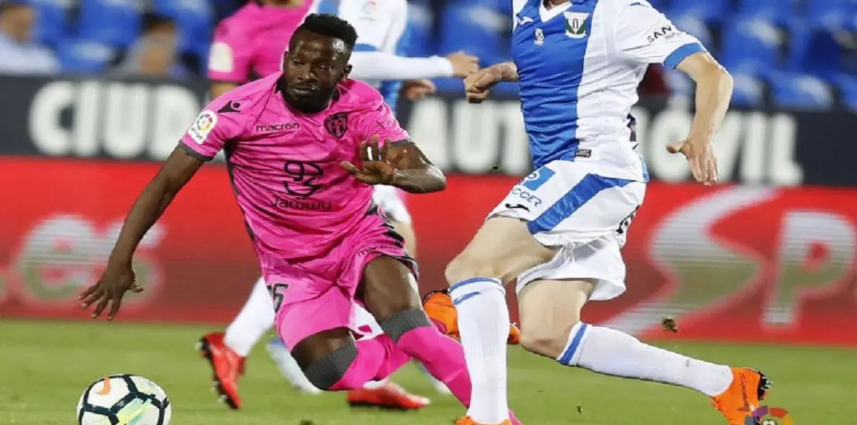 رسميًا.. فهد المولد أول لاعب سعودي يشارك في الدوري الإسباني (فيديو وصور)