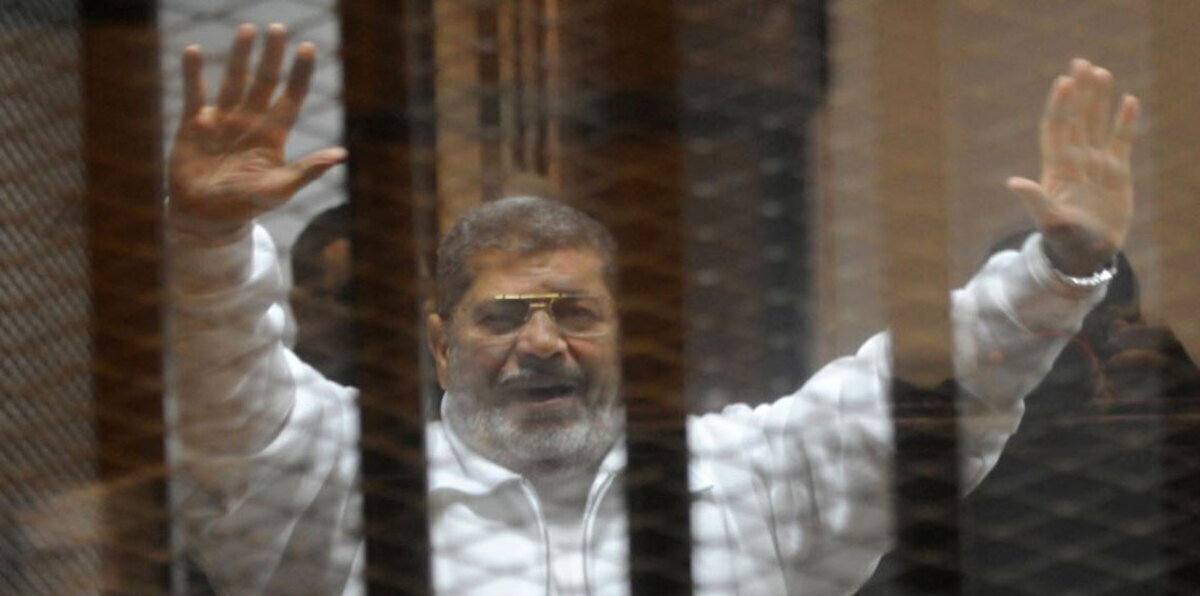 نيابة النقض بمصر تؤيد حبس مرسي 40 عاماً في"التخابر مع قطر"