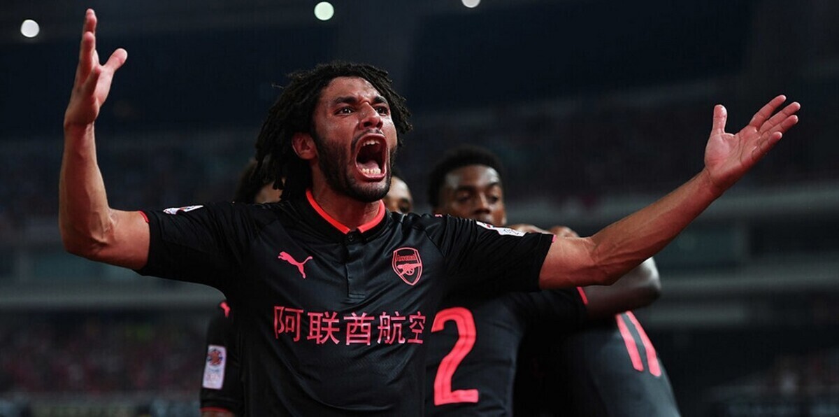 آرسنال يجدد تعاقده مع المصري محمد النني