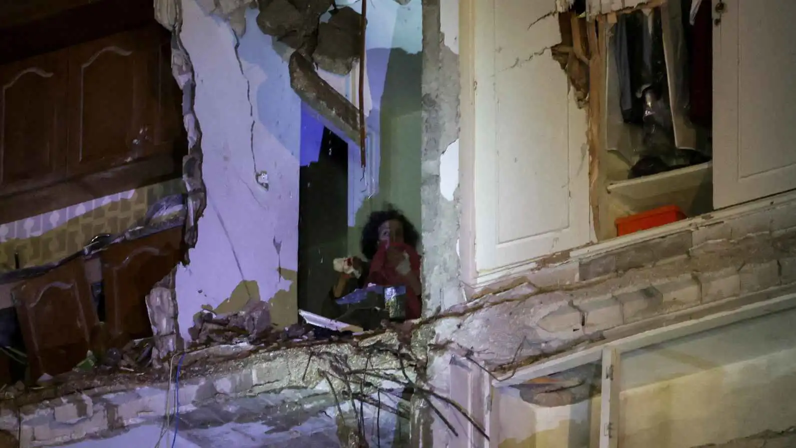 لبنان: ماكرون يقوم بمساع لوقف إطلاق النار