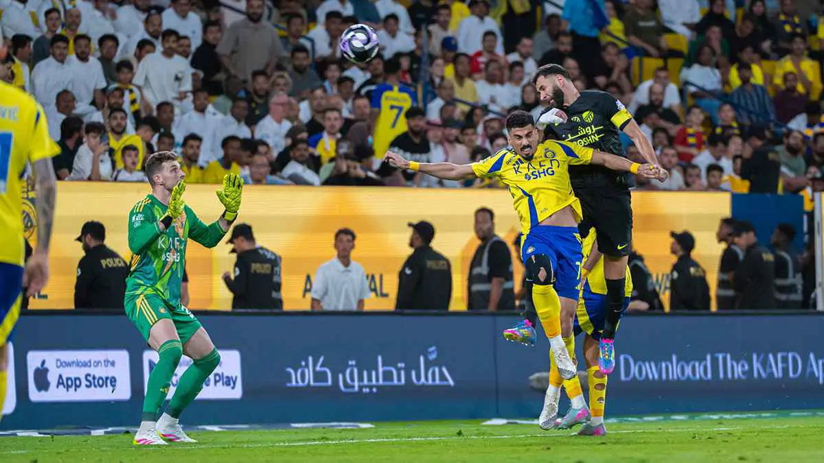 4 قنوات مجانية لمشاهدة مباراة النصر والاتحاد في السوبر السعودي