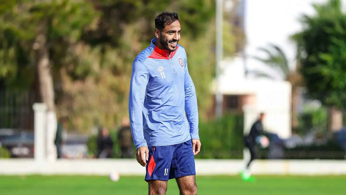 أشفق عليه بسبب التعليم.. رد ناري من مجدي عبد الغني على كهربا (فيديو)