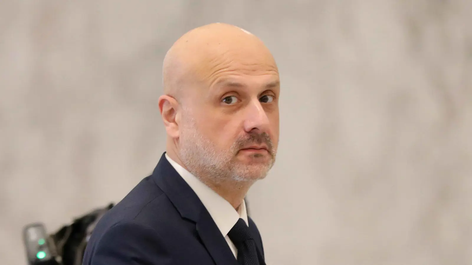 وزير الداخلية اللبناني: هناك خرق و"الوضع خطير"