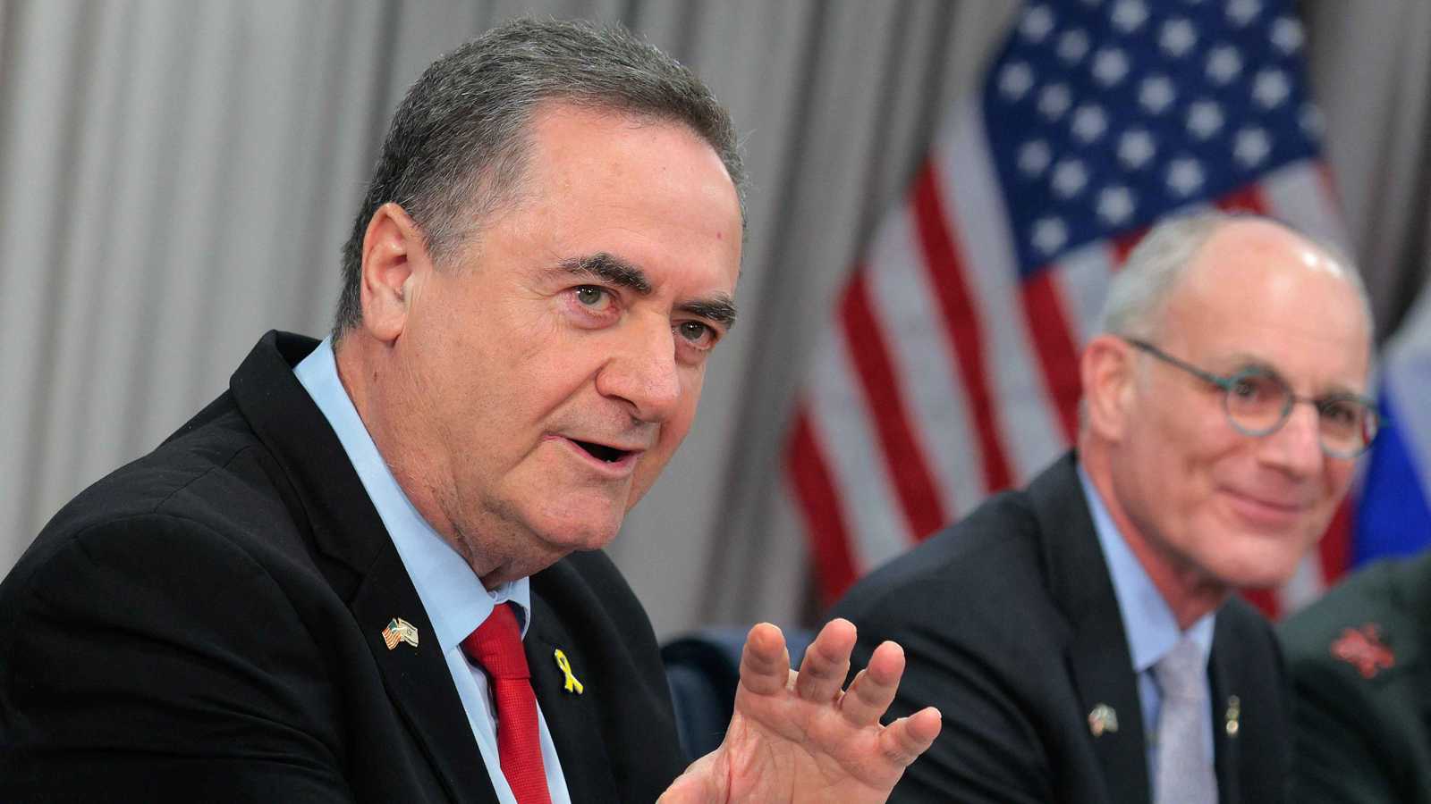 إسرائيل تلوح مجدداً بفتح "أبواب الجحيم" في غزة