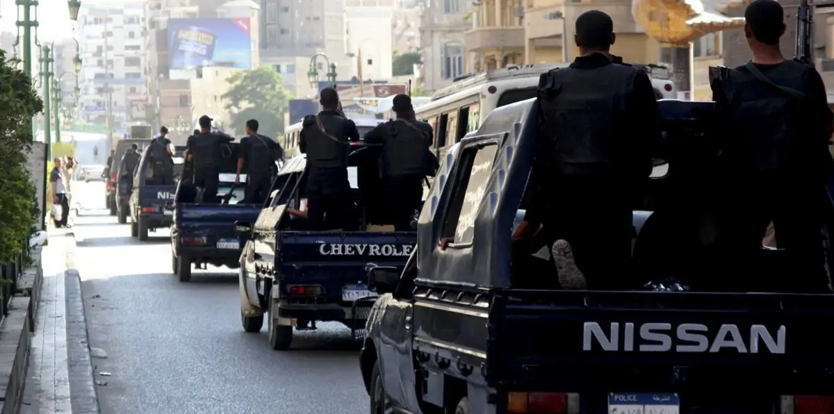 الداخلية المصرية: مقتل 13 مسلحًا في مداهمات أمنية بالعريش