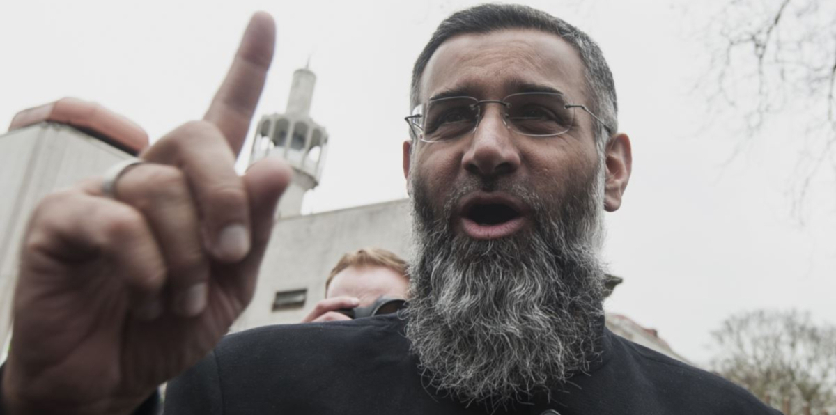 داعية بريطاني بايع تنظيم داعش يغادر سجنه قبل انقضاء محكوميته