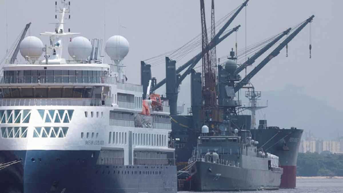 تأجيل "مناورات موسى-3".. البحرية الإيرانية تثير الجدل في جنوب أفريقيا