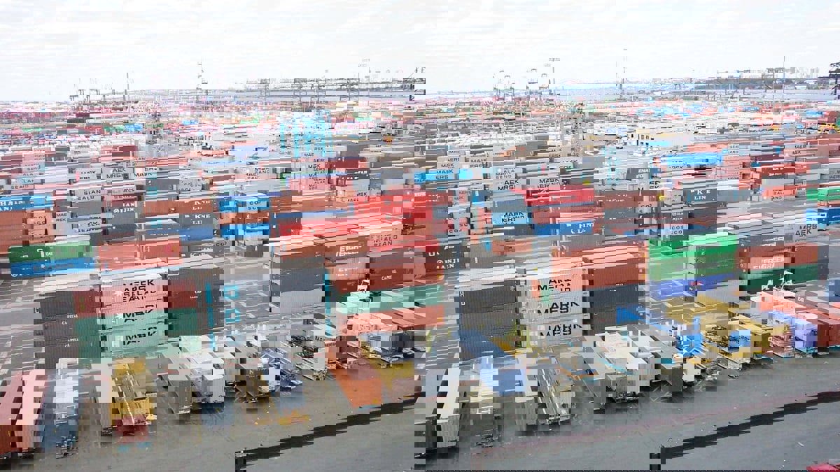 مصر تسمح للسودان باستخدام موانئها في التصدير