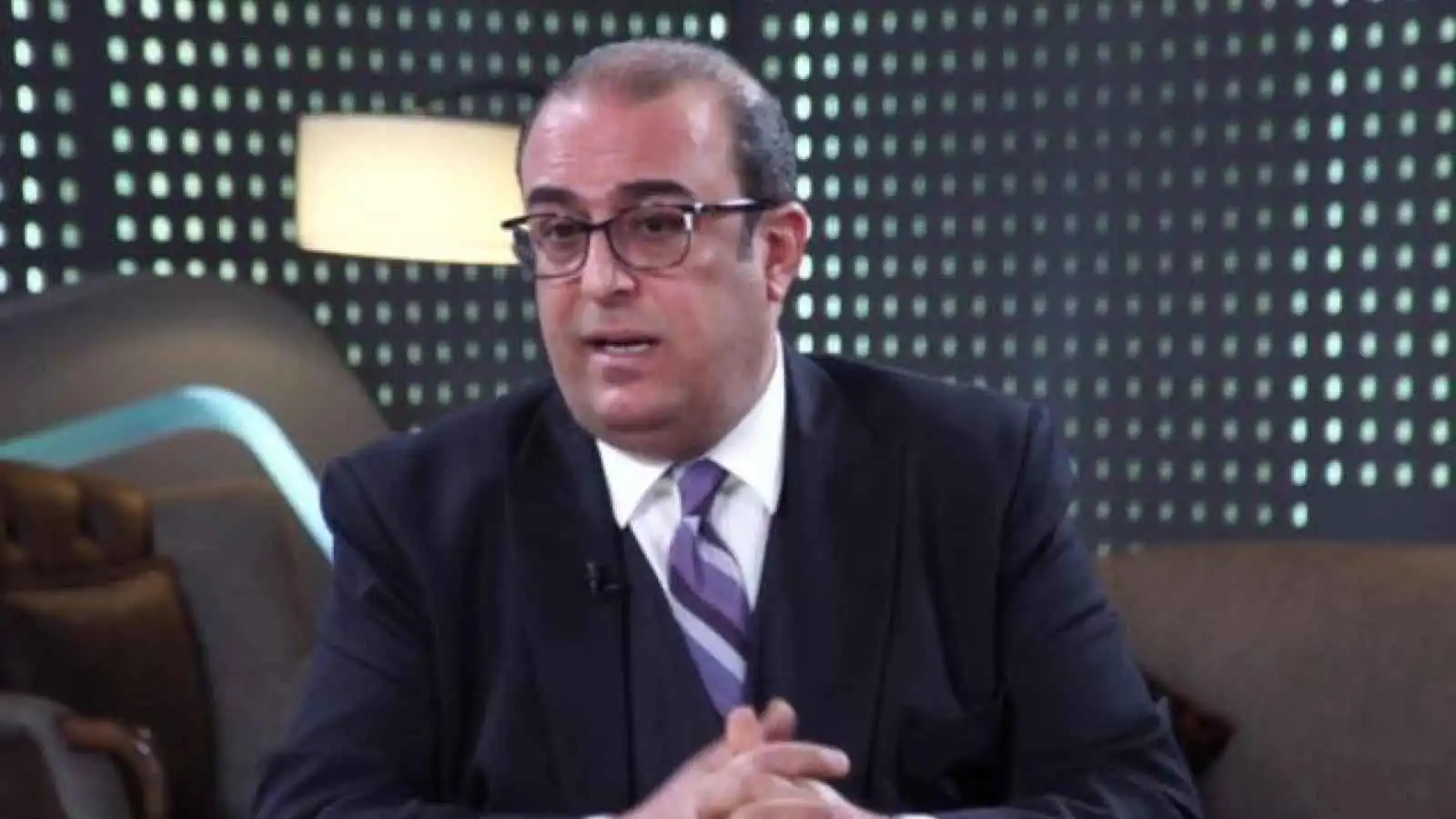 الأمن العراقي يلاحق المحلل السياسي سيف عادل.. هل كشف خطة الحرس الثوري؟