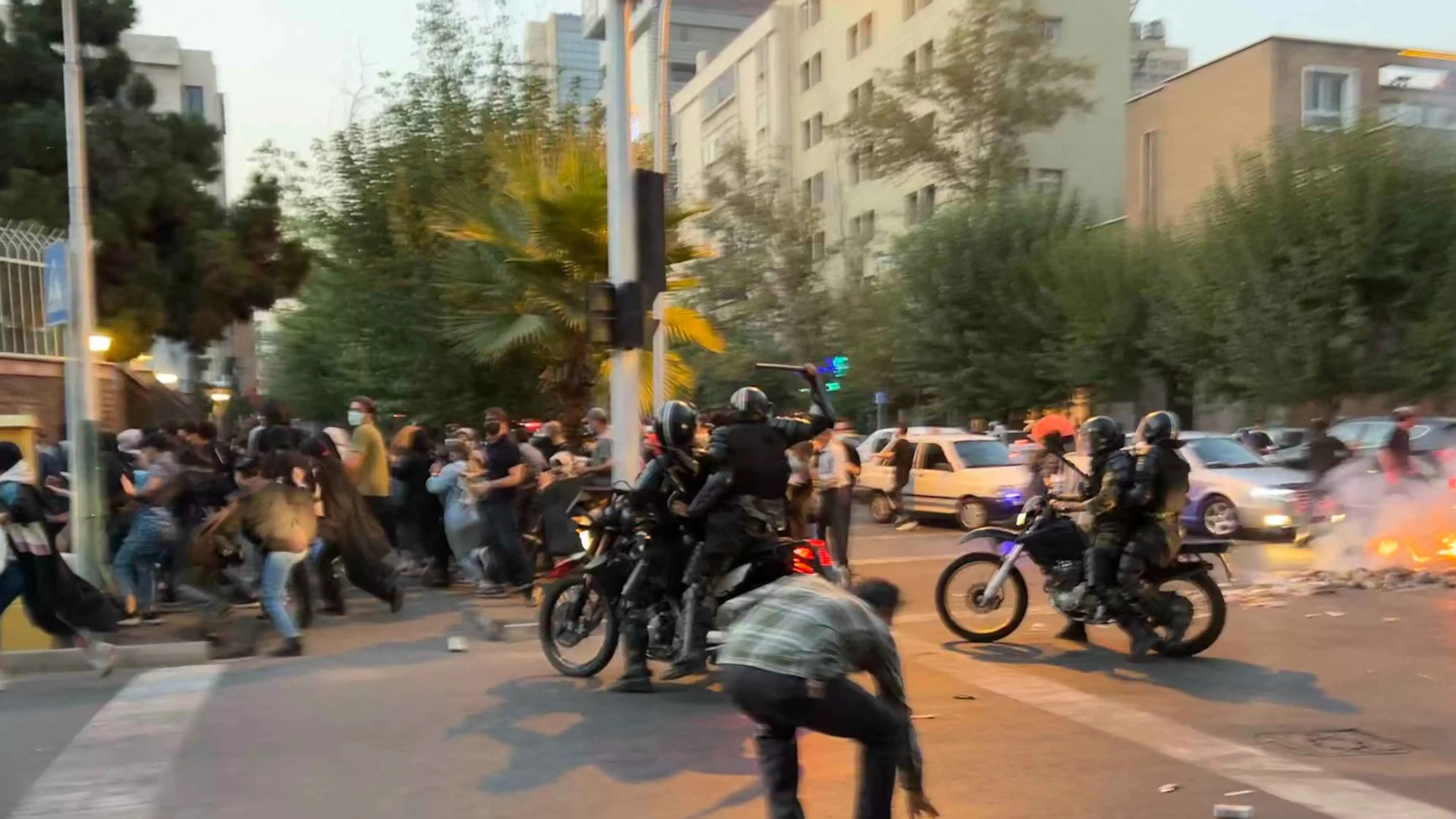 كشف طبي "مرعب".. أشعة المستشفيات تفضح منهجية القمع ضد متظاهري إيران