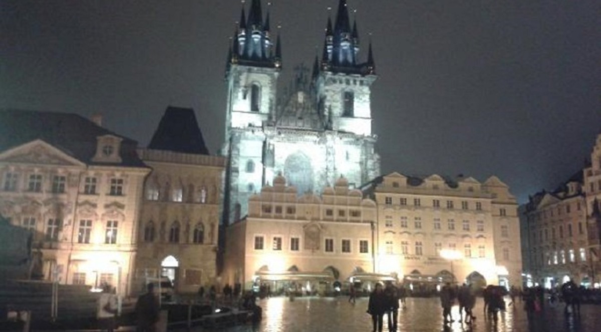 صور.. براغ مدينة تحميها اليونسكو