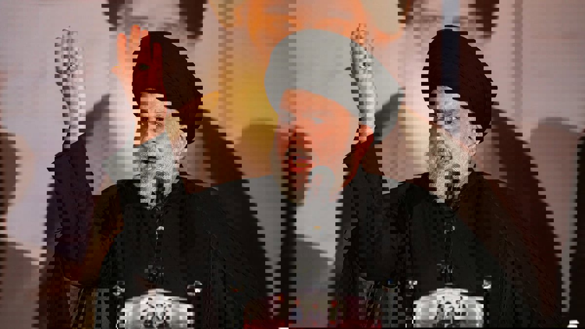 الصدر يصعد لهجته ضد قيس الخزعلي ويطالبه بلجم ميليشياته "الوقحة"