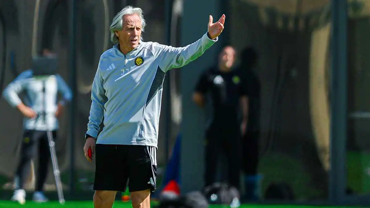 يريده في الشتوية.. جيسوس يضغط بقوة لحسم صفقة نجم الهلال