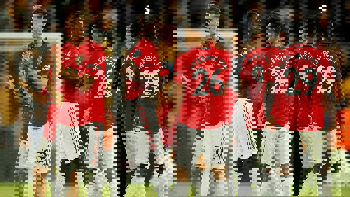 رد مانشستر يونايتد على أنباء رغبة الأمير محمد بن سلمان في شراء النادي