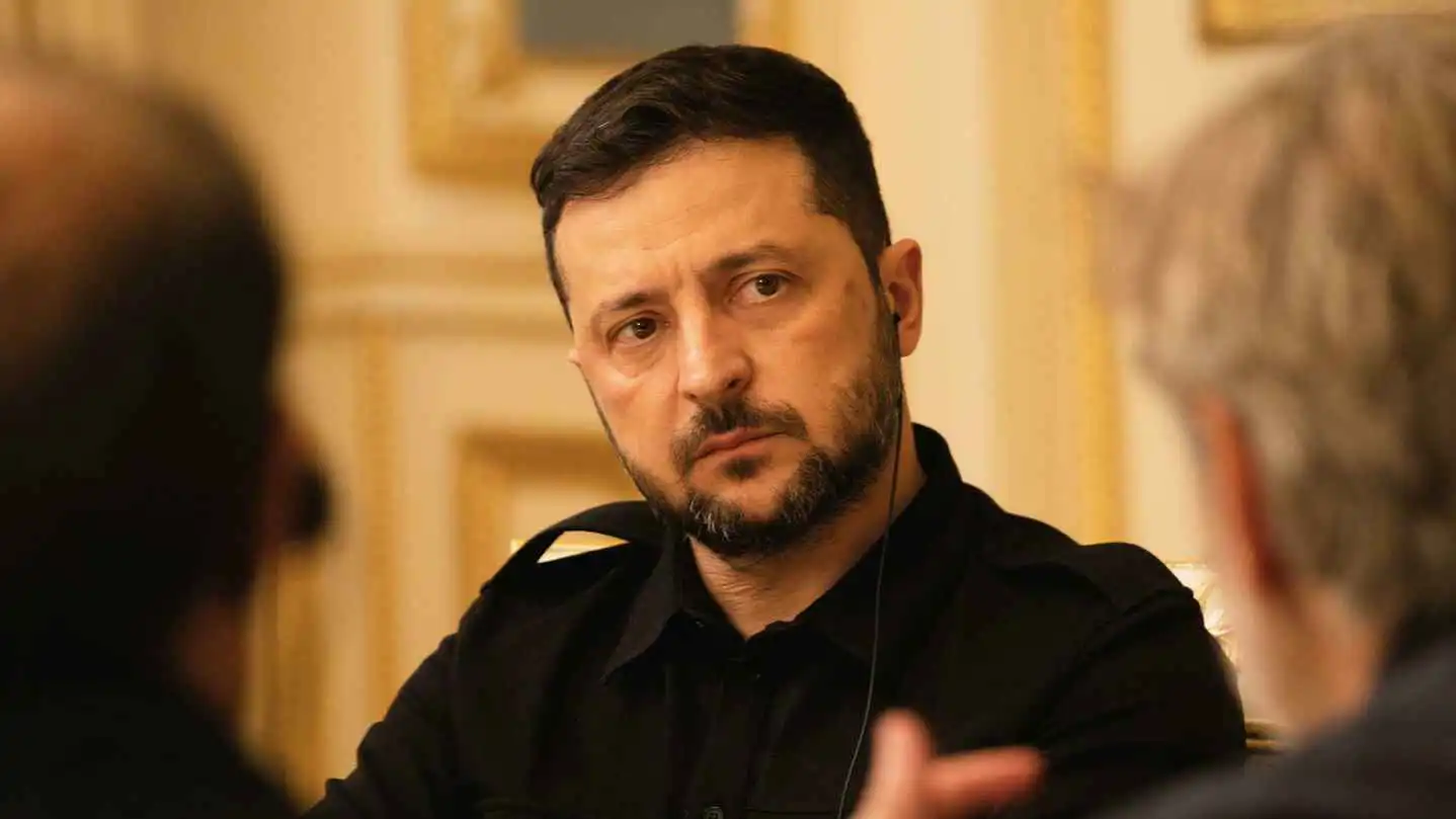 زيلينسكي: أوكرانيا لن تكرر "معجزة" كوريا الجنوبية دون دعم أمريكي