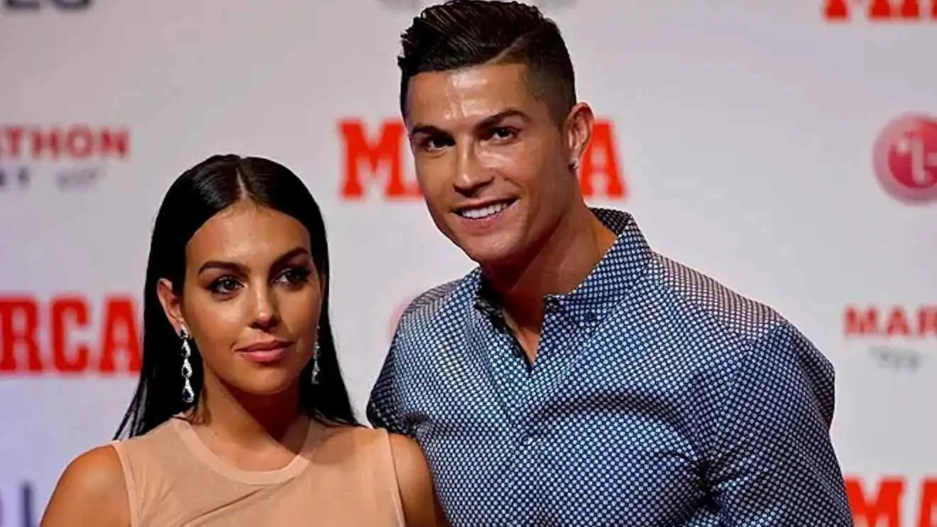 ما حقيقة زواج كريستيانو رونالدو وجورجينا سرّا؟