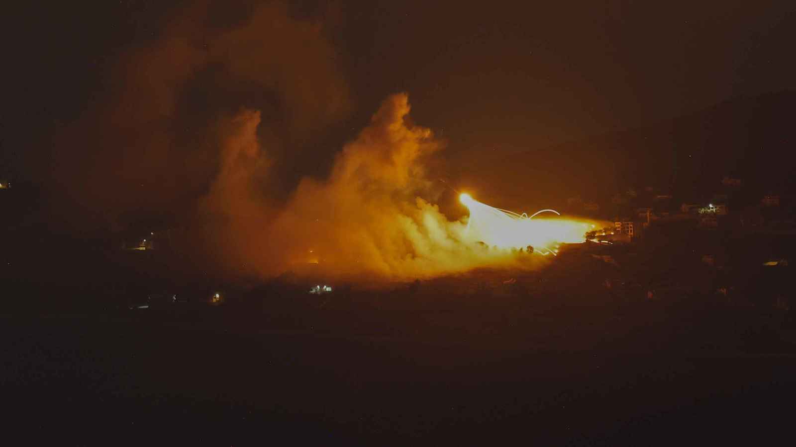 الجيش الإسرائيلي يدمر منازل في قرى جنوبي لبنان