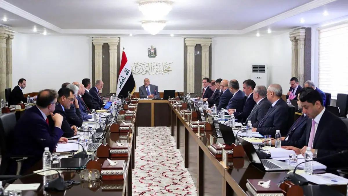 الحكومة العراقية تؤجل اقتراع مجالس المحافظات وتصادق على قانون الانتخابات التشريعية