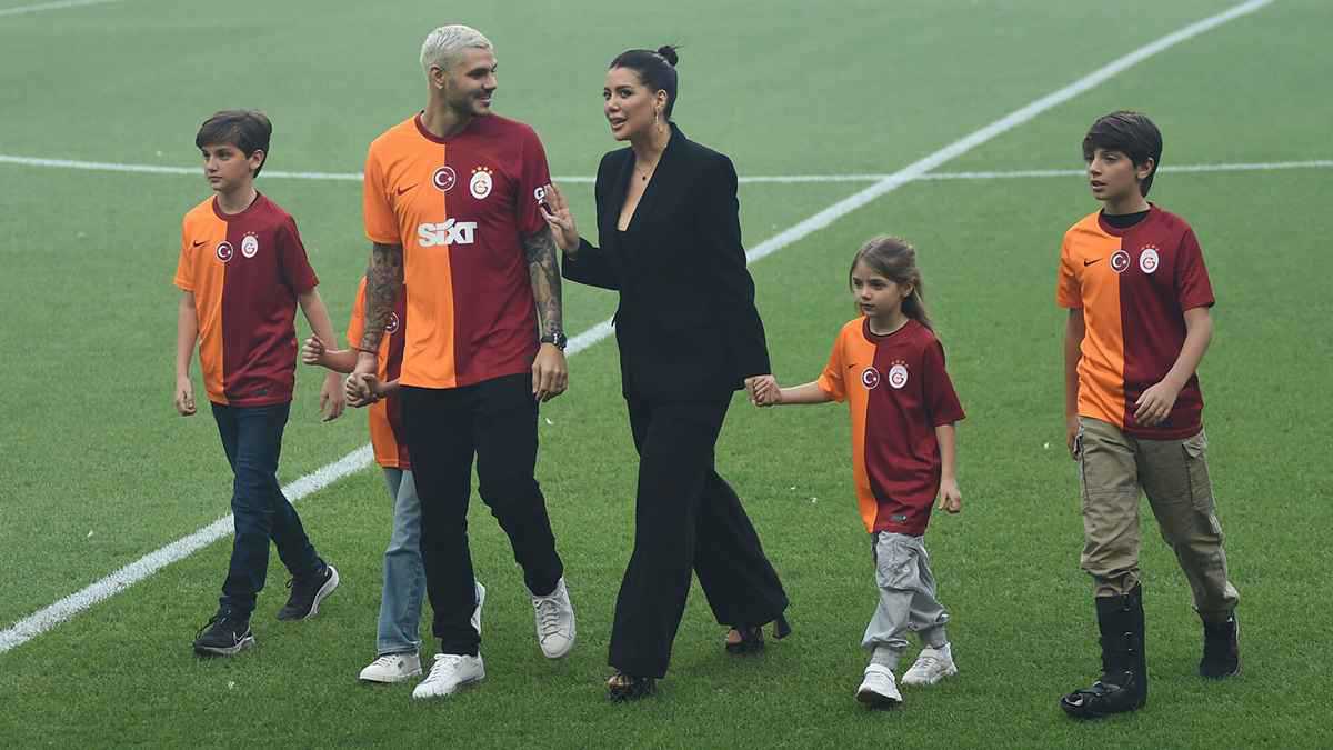 ابنته قاطعته ولا تريد حمل اسمه.. واندا نارا توجه ضربة موجعة لإيكاردي