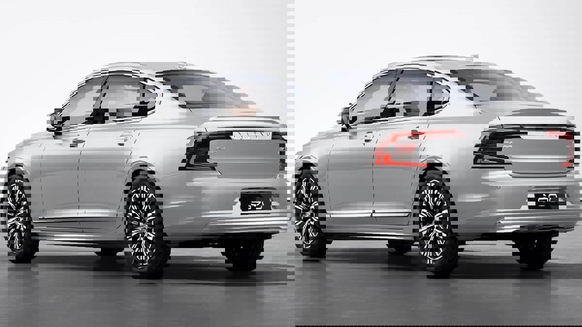 فولفو تكثف جهودها لابتكار برمجيات جديدة لتطوير مزايا السلامة على الطريق