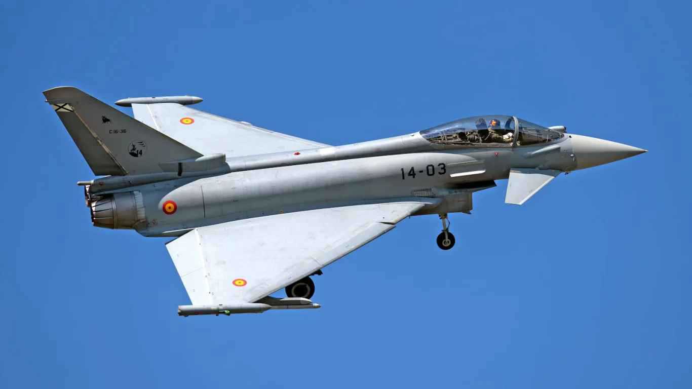 جنوب مضطرب وشرق مشتعل.. العقيدة الدفاعية الإسبانية في قلب الجدل