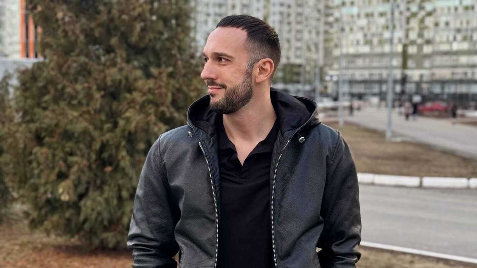 نهاية مأساوية لمؤثر بعد تحد خطير لزيادة الوزن