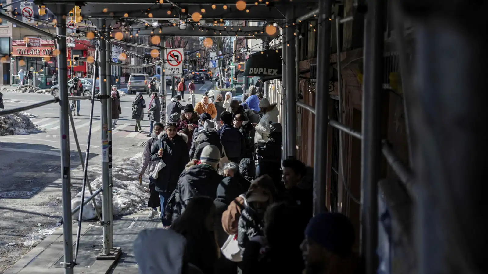 كلفة المعيشة تدفع مبدعي وفناني نيويورك إلى مغادرة المدينة