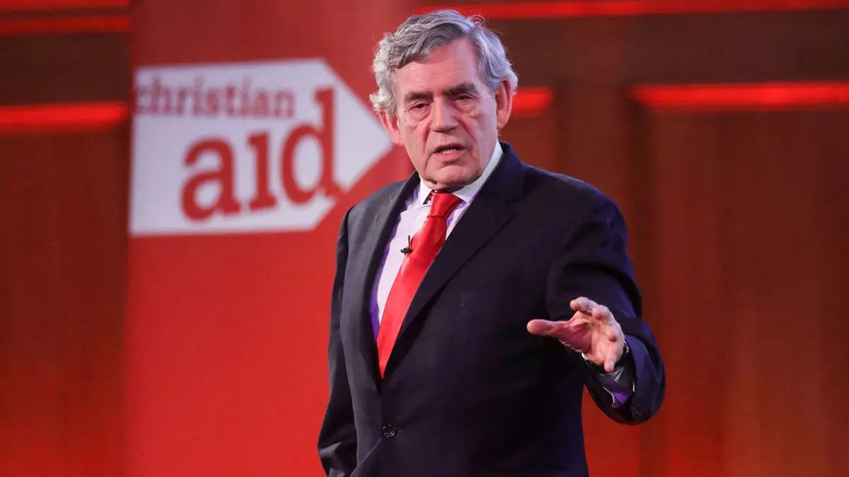 تحذير غوردون براون واحتمالات الحرب في أوكرانيا