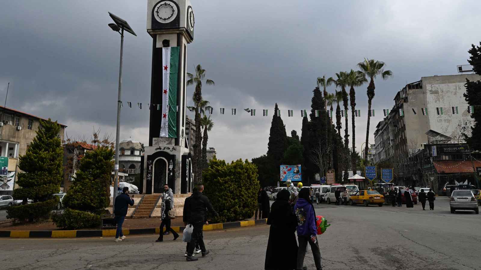 وسط أزمة مالية.. الائتلاف السوري المعارض يتجه نحو الحل