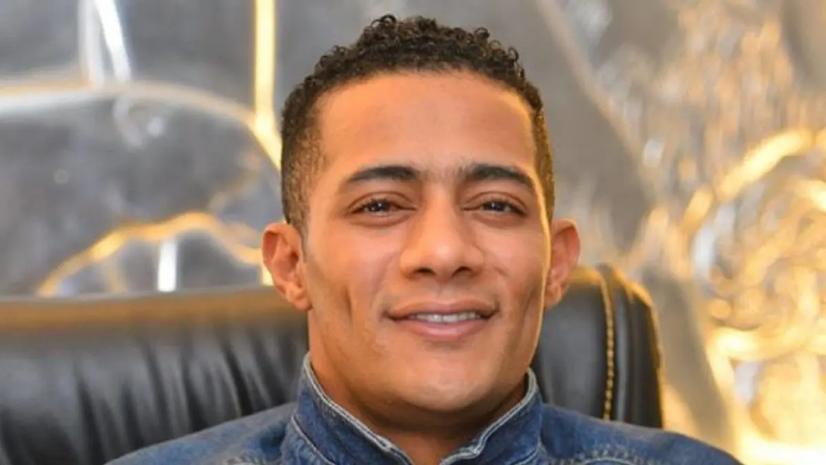 هل كشف وحيد حامد ومحمد سامي خداع محمد رمضان بشأن "الإمبراطور" أحمد زكي ؟