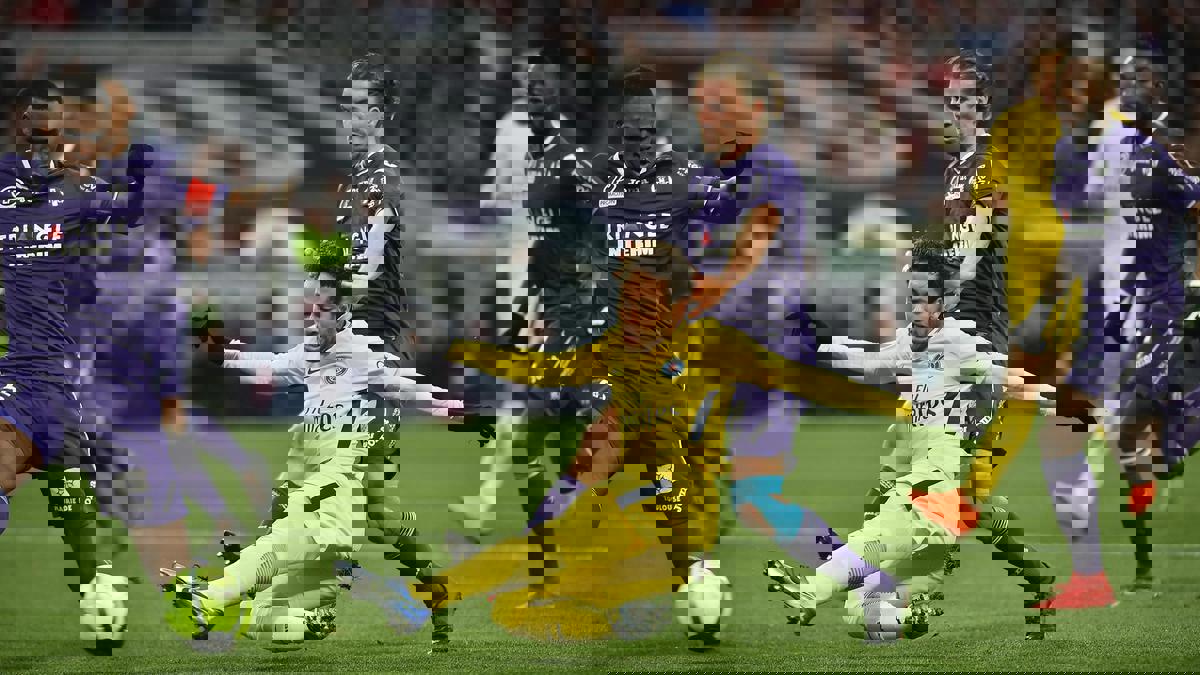 نيمار يهجر باريس سان جيرمان والإدارة تهدده بالقرار الصعب