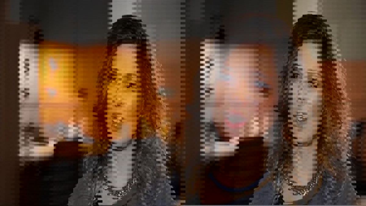 صحافية روسية تكذّب الرواية الإيرانية: اعتقلت في طهران بتهمة التجسس