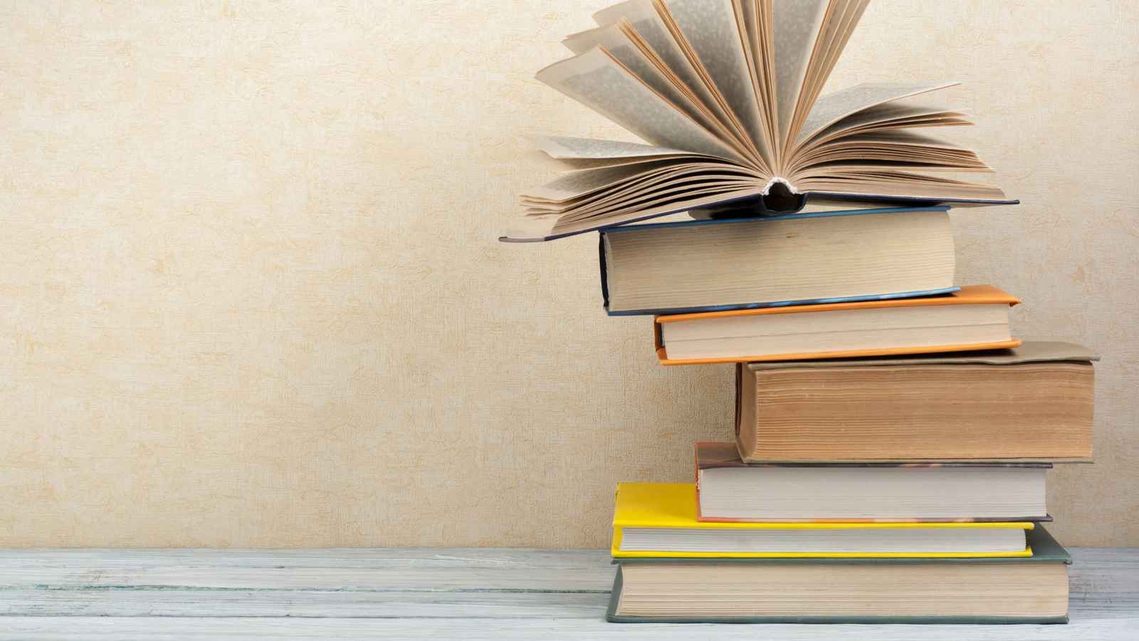 عتبة النص الأولى.. كيف يختار المؤلفون عناوينهم؟