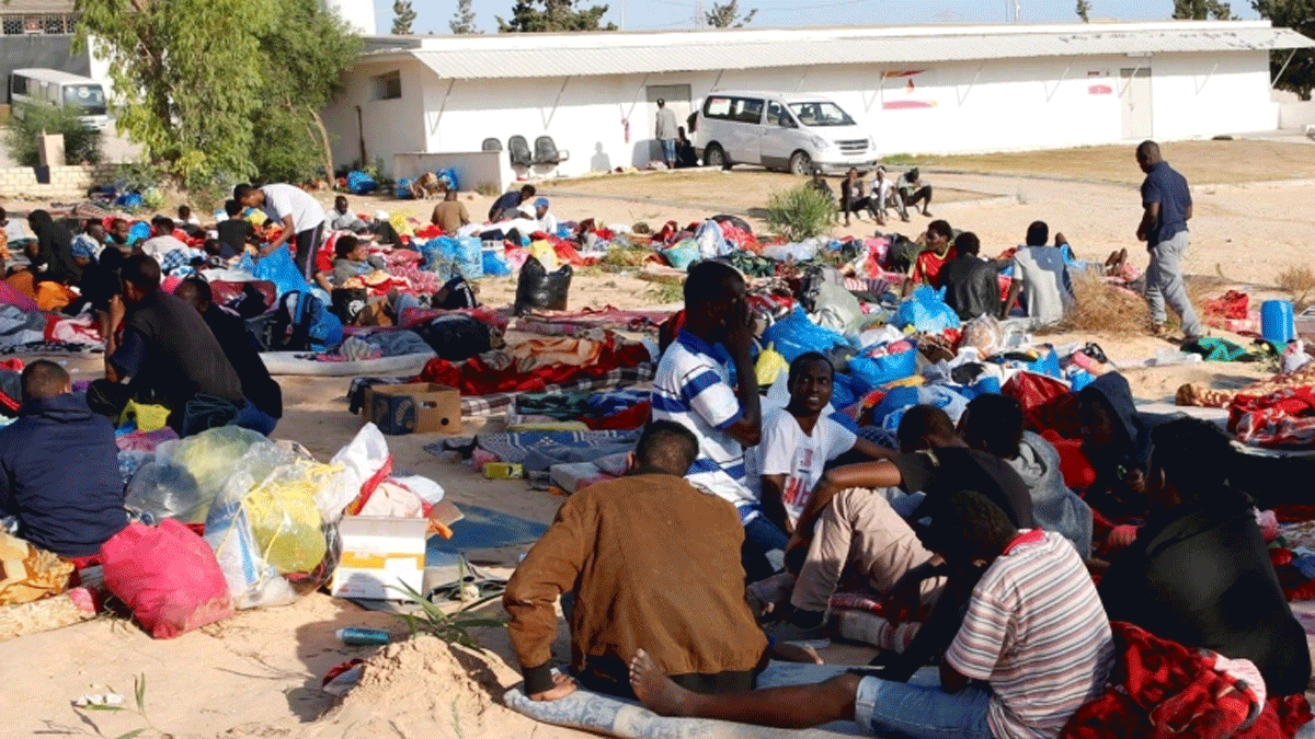 مآسي المهاجرين في غرب ليبيا تتفاقم وسط إهمال السلطات والمنظمات الدولية