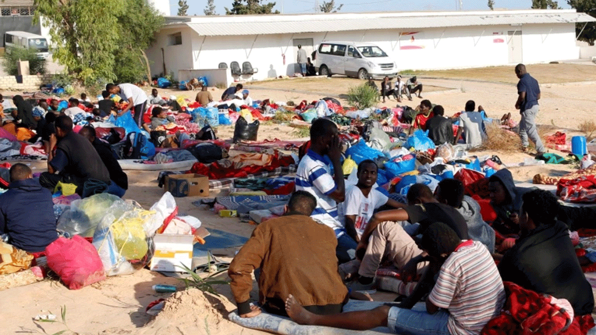 مآسي المهاجرين في غرب ليبيا تتفاقم وسط إهمال السلطات والمنظمات الدولية