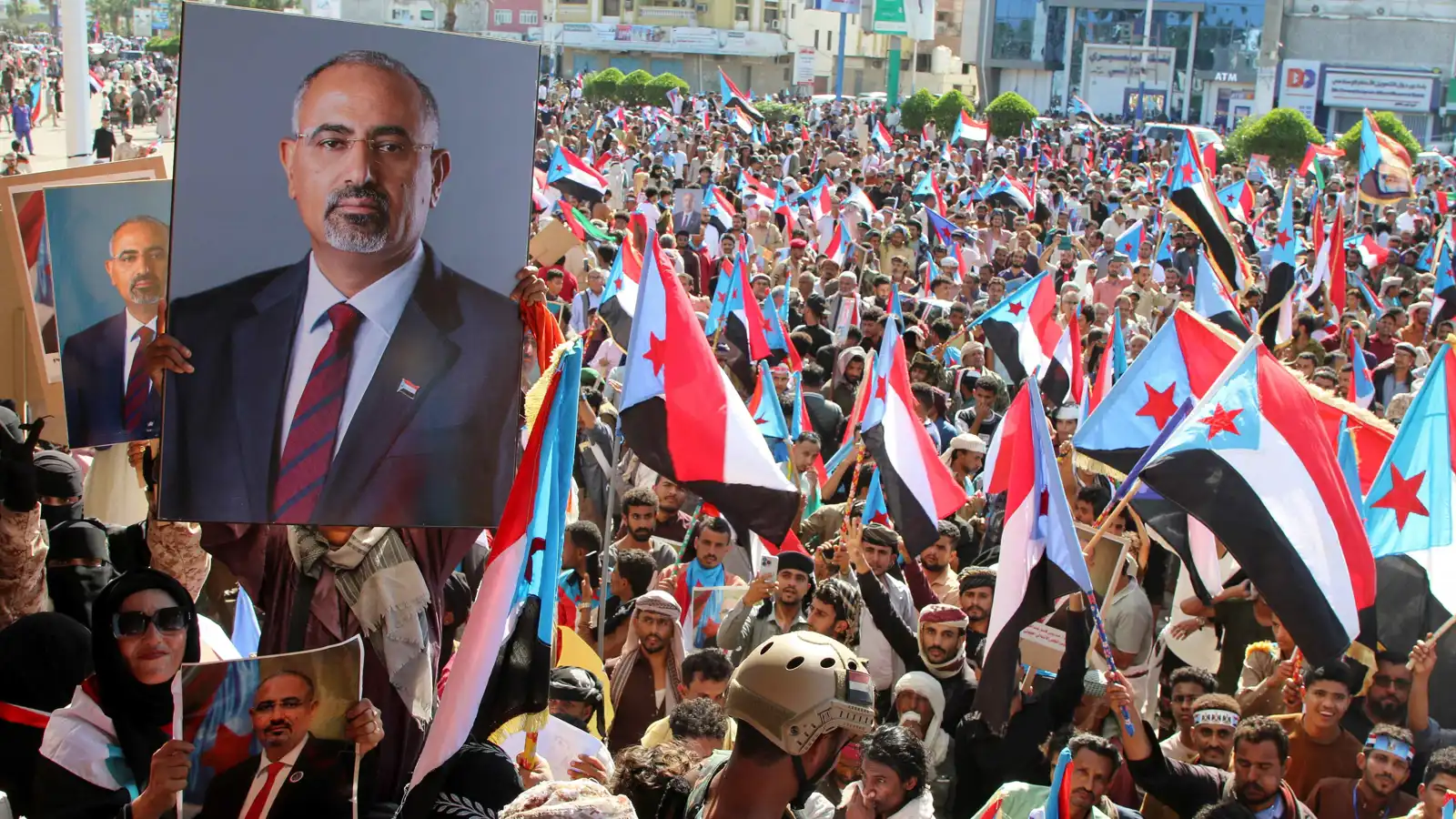 اليمن.. قوات مشتركة تقتحم ساحة فعالية "الانتقالي الجنوبي" في شبوة (فيديو)