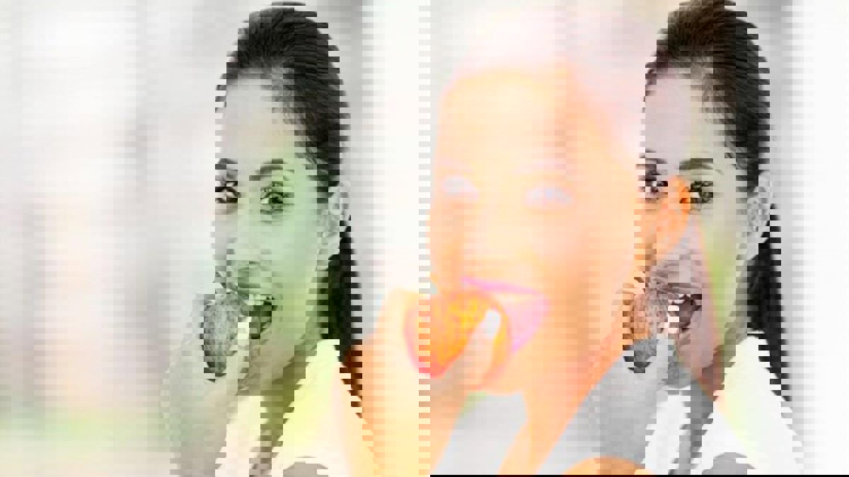 تفاحة يوميًا تحقق "المعجزات" في انخفاض ضغط الدم