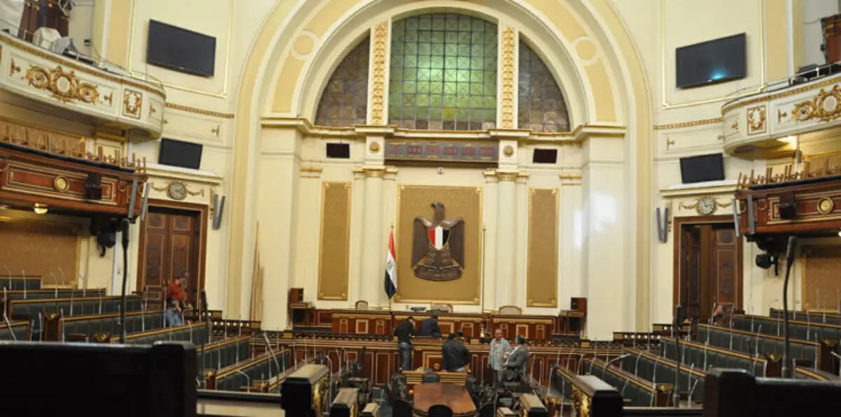 أحد رموز نظام مبارك يقترب من رئاسة البرلمان المصري