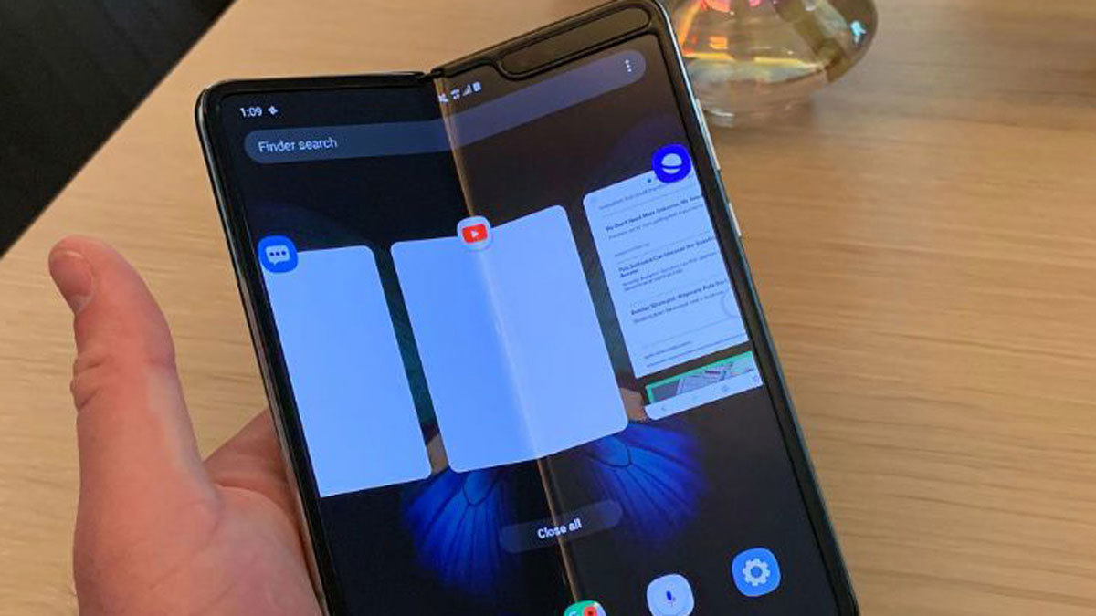 سامسونغ تكشف النقاب عن موعد إطلاق هاتفها Galaxy Fold