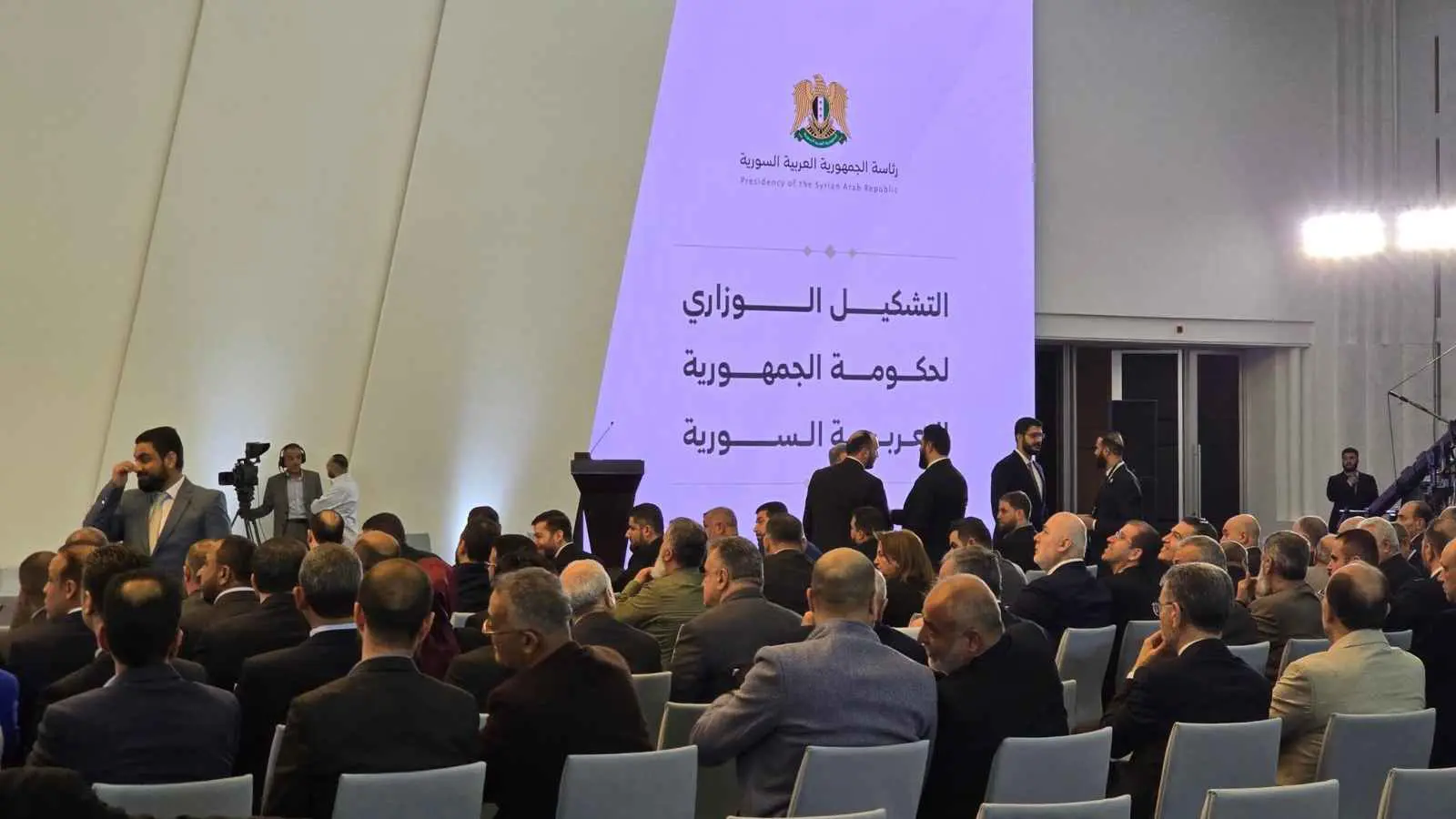 "خطوة إيجابية لكن".. واشنطن تعلق على تشكيل الحكومة السورية الجديدة