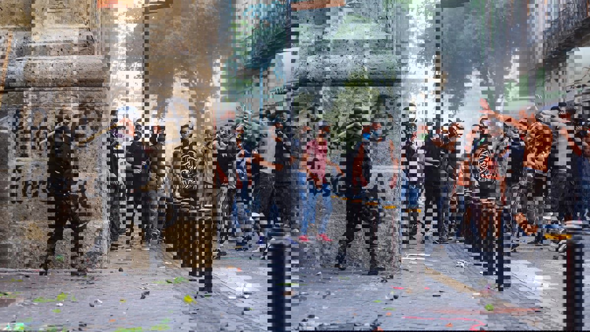 "عدوى فلويد".. شغب في المكسيك بعد وفاة شاب على يد الشرطة (صور وفيديو)